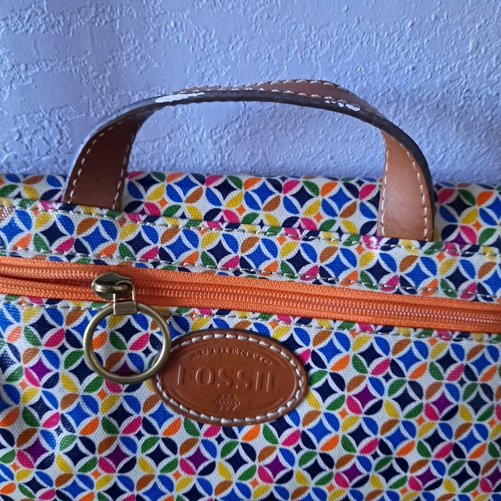 FOSSIL Multi-Color Crossbody Geometric Purse - Picture 8 of 9